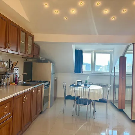 Prime Center - 1bdr - Floor Next To The National Stadium & Sofia