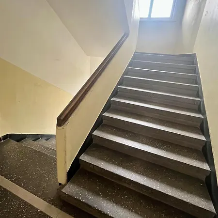 Prime Center - 1bdr - Floor Next To The National Stadium & Apartment Sofia