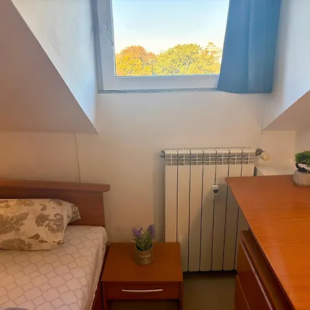 Apartment Prime Center - 1bdr - Floor Next To The National Stadium &