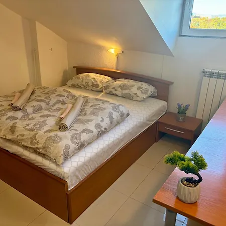 Prime Center - 1bdr - Floor Next To The National Stadium & * Sofia