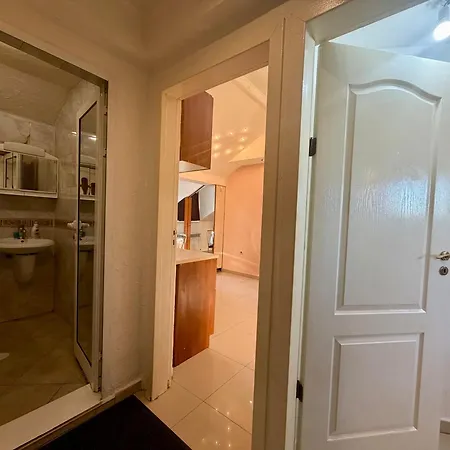 Appartement Prime Center - 1bdr - Floor Next To The National Stadium & Sofia