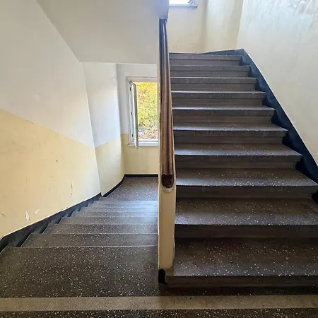 Prime Center - 1bdr - Floor Next To The National Stadium & Appartement Sofia