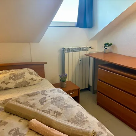 Prime Center - 1bdr - Floor Next To The National Stadium & Sofia